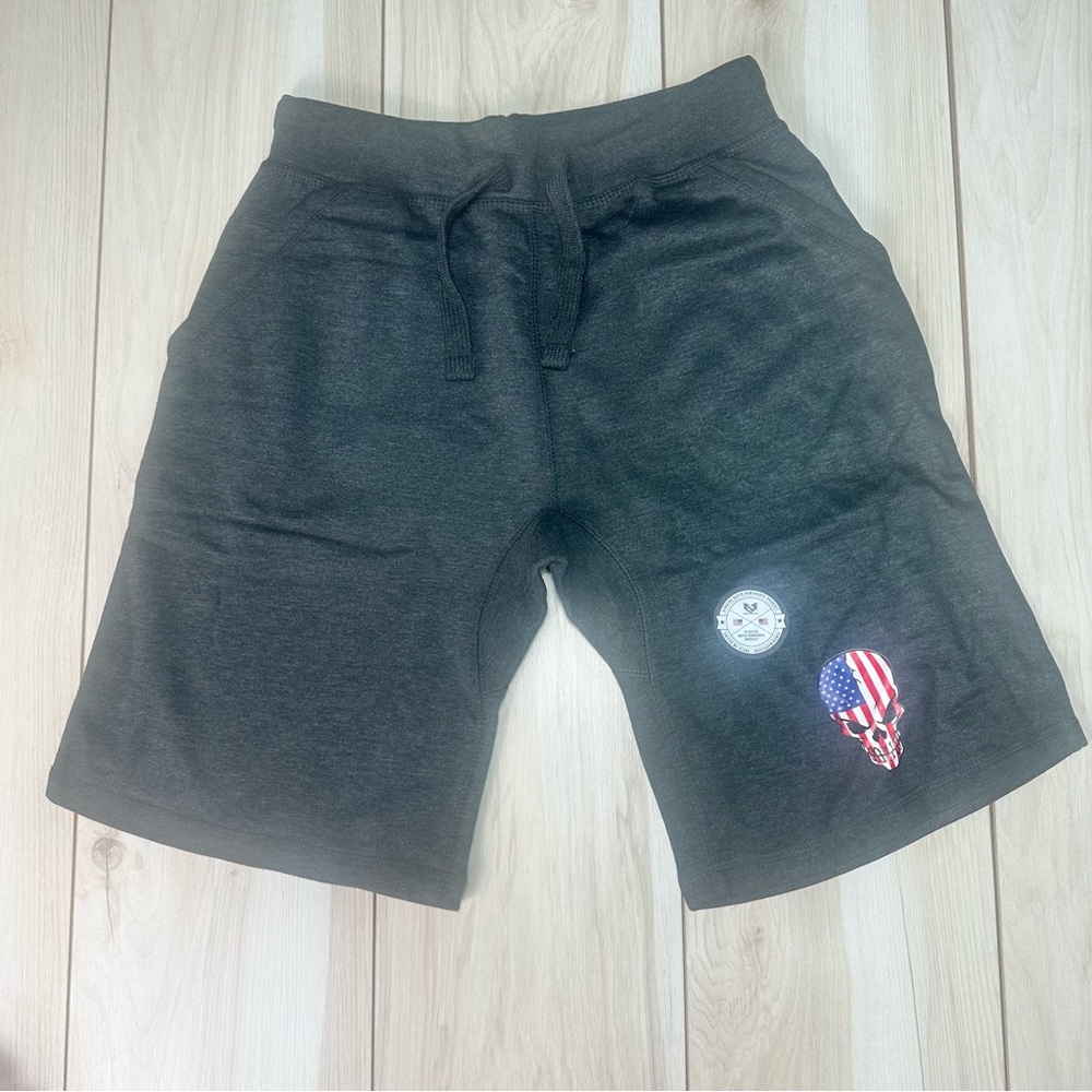 Rapid‎ Dominance, Skull Flag Graphic Shorts Charcoal Size Medium NWOT